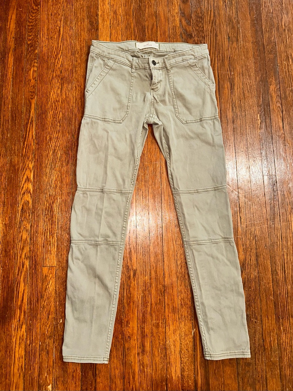 Women’s W 29 Hollister Khaki Skinny Jeans